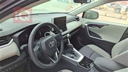 تۆیۆتا ڕاڤ 4